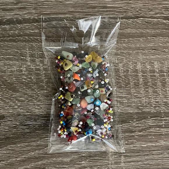 🖤 Colorful Beaded Stone Multi Bracelet Cuff - Picture 7 of 10